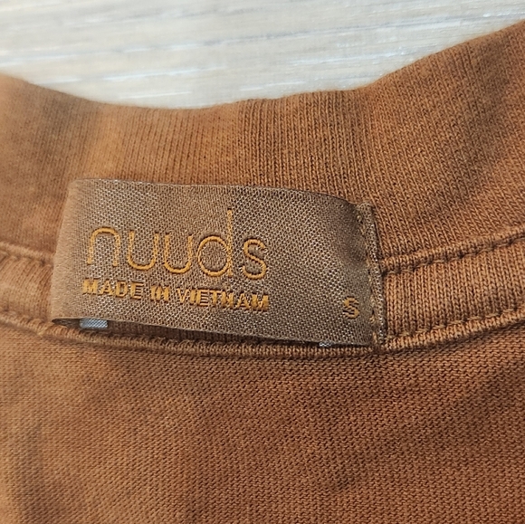 Nuuds Casual Brown Crop Top Size Small - Picture 2 of 6